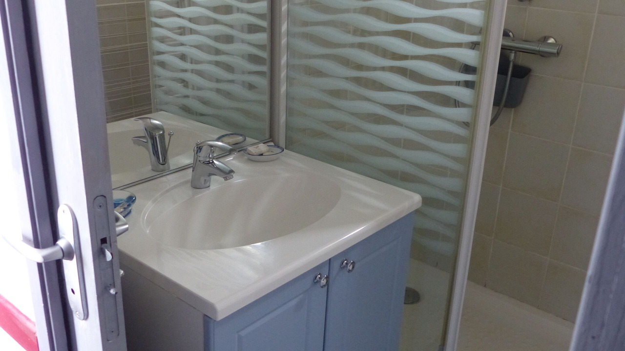 Photo of Bathroom in Sene