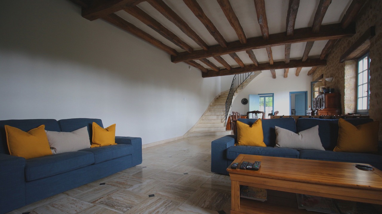 Photo of Livingroom in Avon-les-Roches
