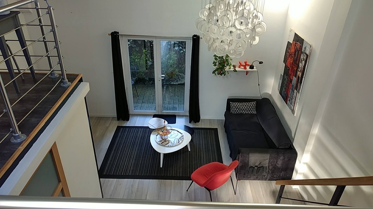 Photo of Livingroom in Montchat