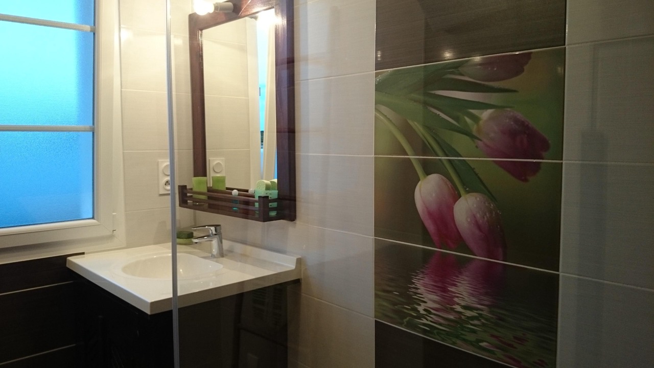 Photo of Bathroom in Cheray