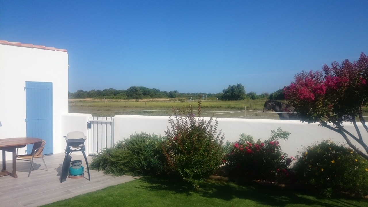 Photo of Outdoor in Cheray
