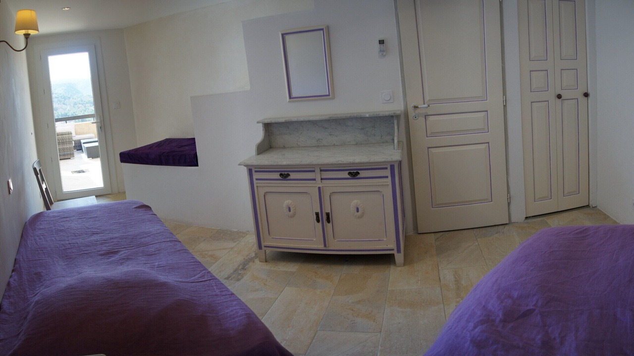 Photo of Bedroom in Esparron-de-Verdon