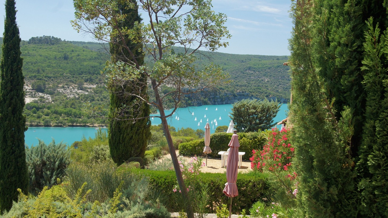 Photo of Outdoor in Esparron-de-Verdon