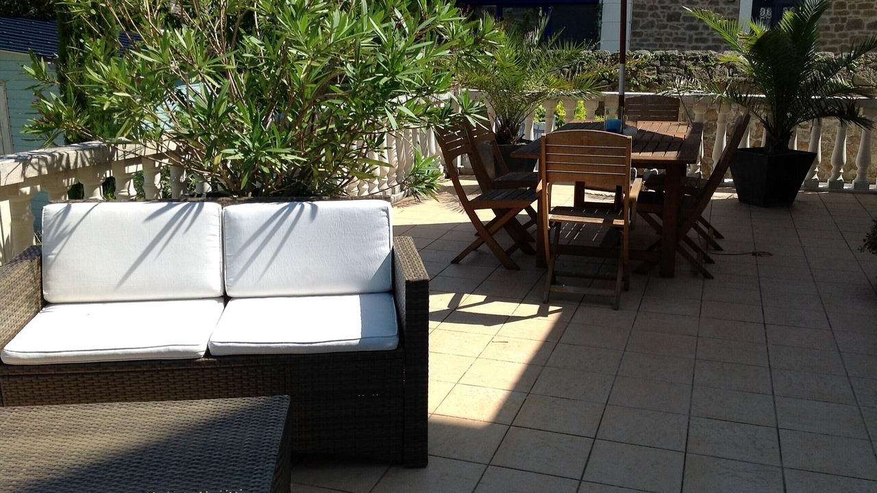 Photo of Outdoor in Parame