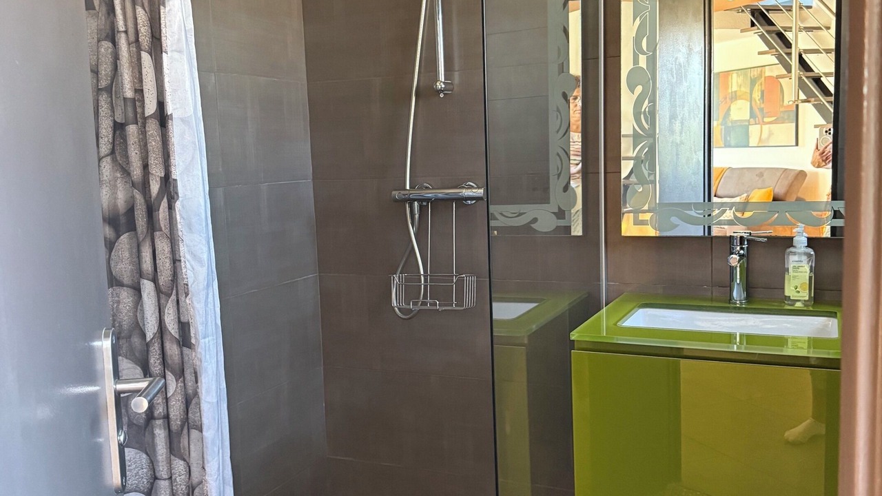 Photo of Bathroom in Miramar