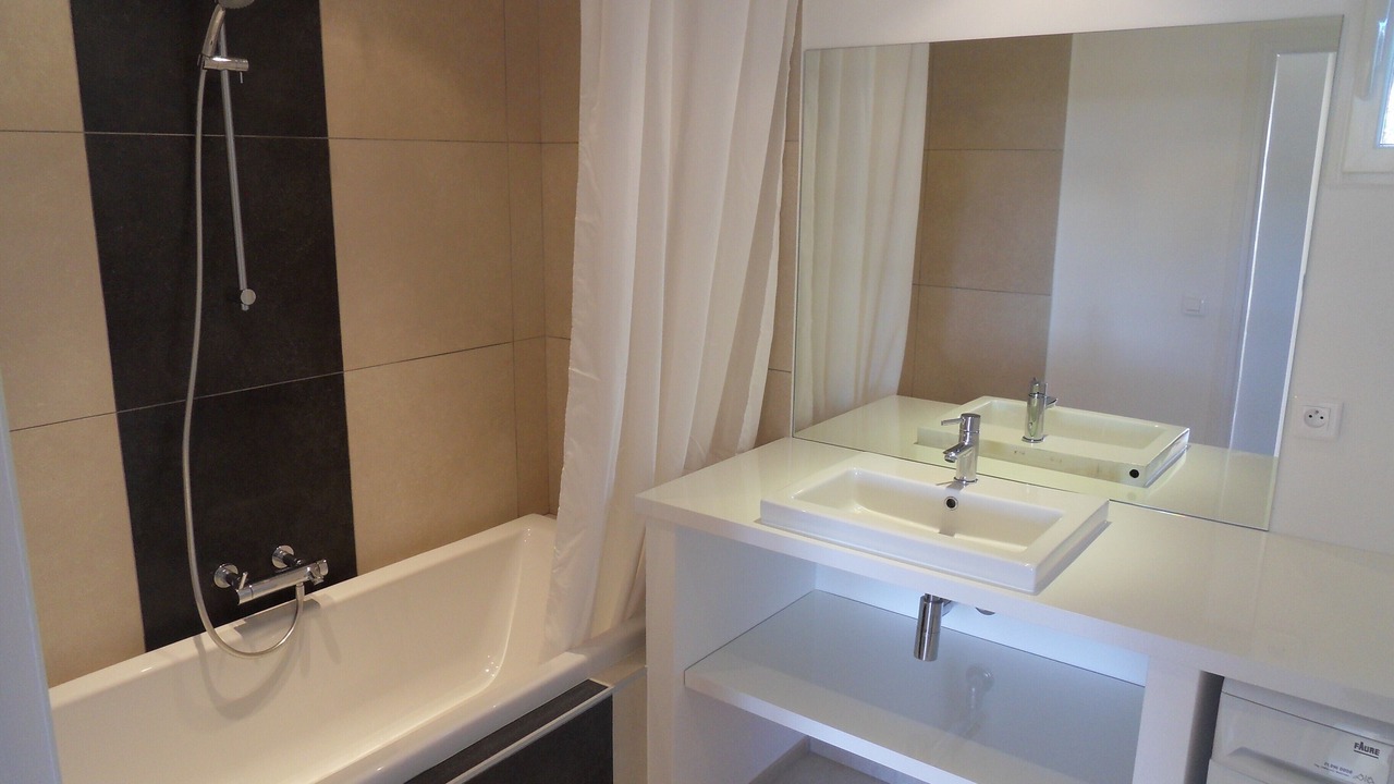 Photo of Bathroom in Figari