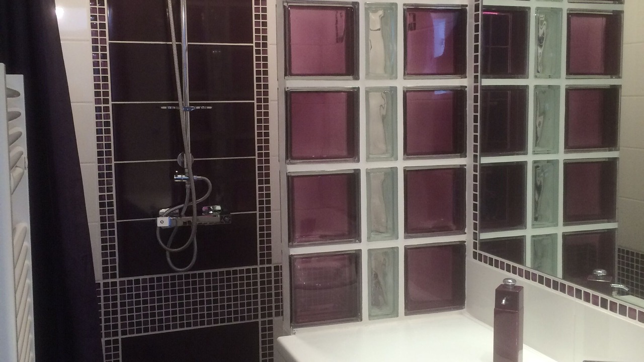 Photo of Bathroom in Gap