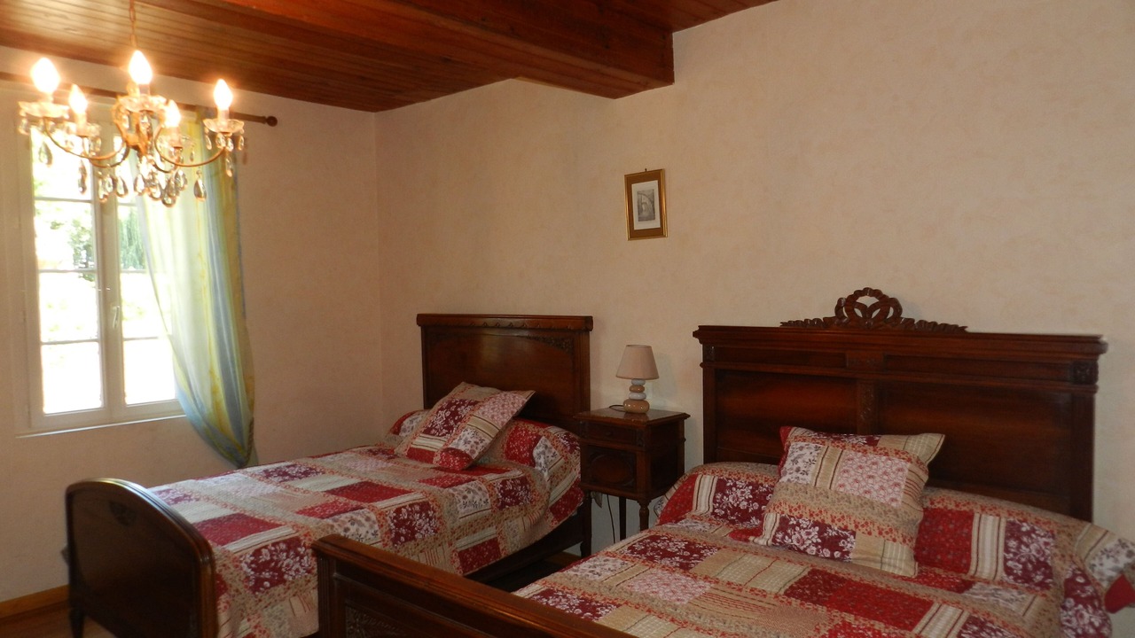 Photo of Bedroom in Saint-Pierre-d'Eyraud