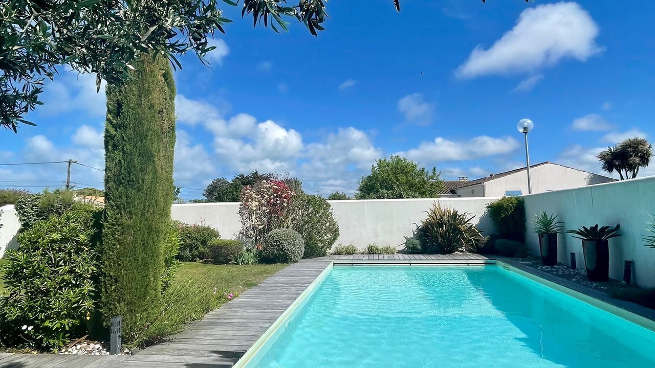 Photo of Outdoor in La Bree-les-Bains