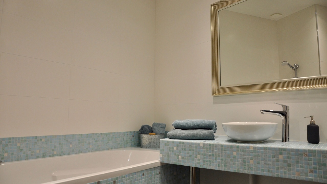 Photo of Bathroom in Port-en-Bessin-Huppain