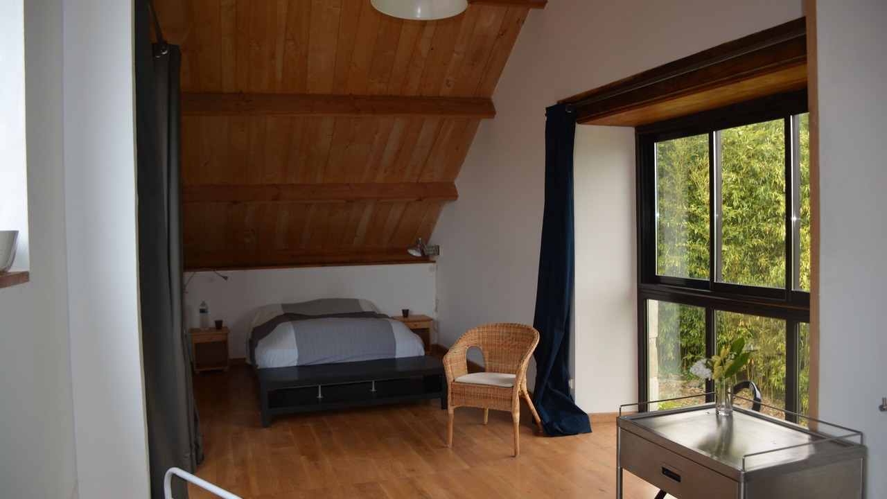 Photo of Bedroom in Altillac