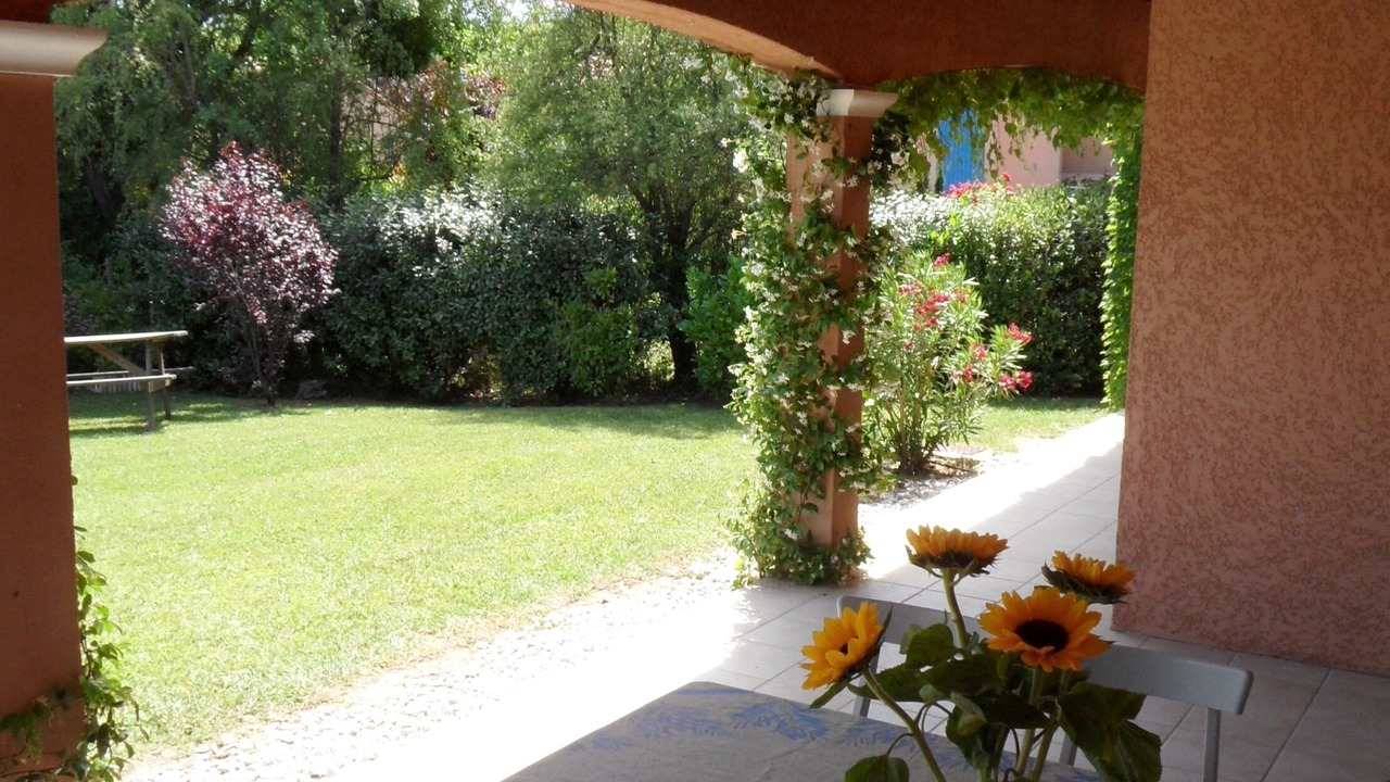 Photo of Outdoor in Pierrevert