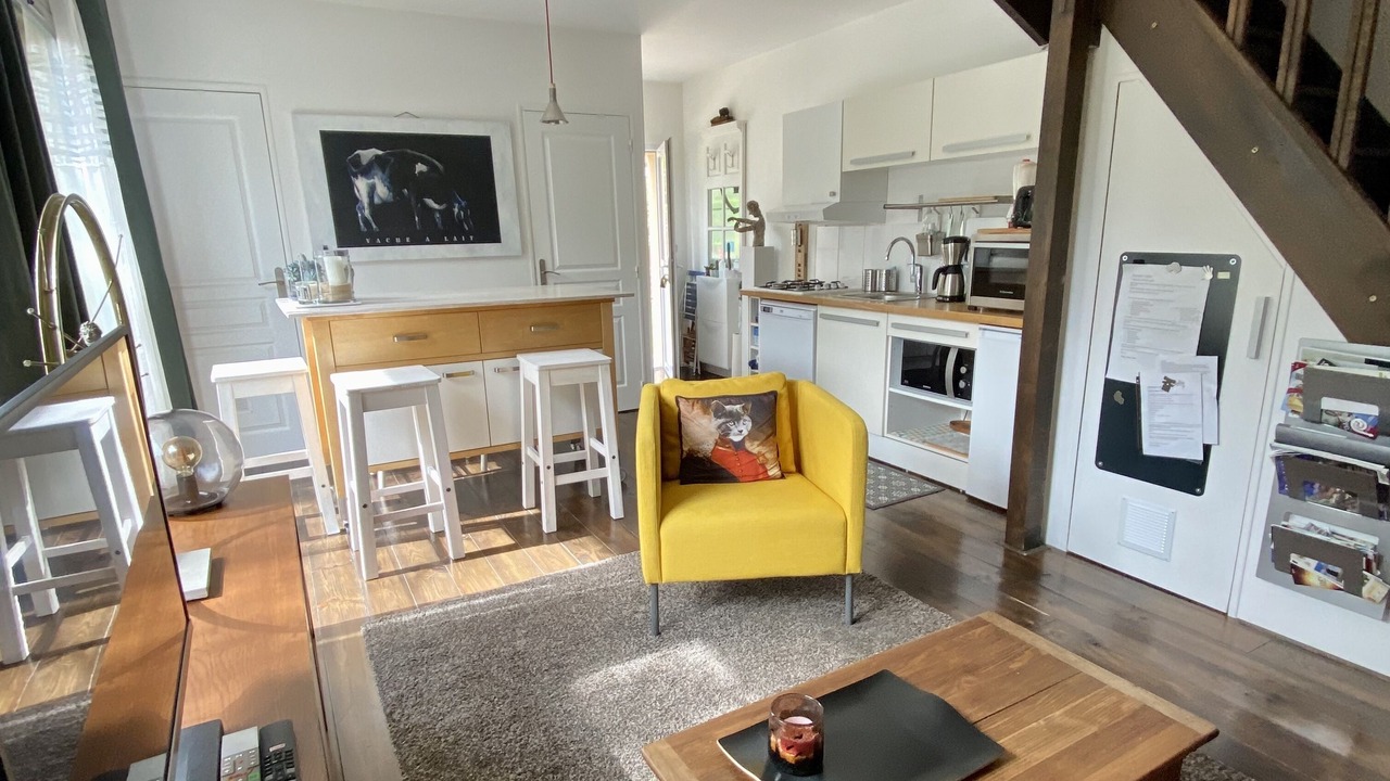Photo of Livingroom in Saint-Jean-du-Cardonnay