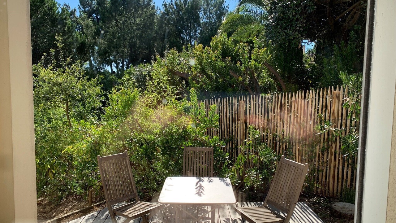 Photo of Outdoor in Le Canon