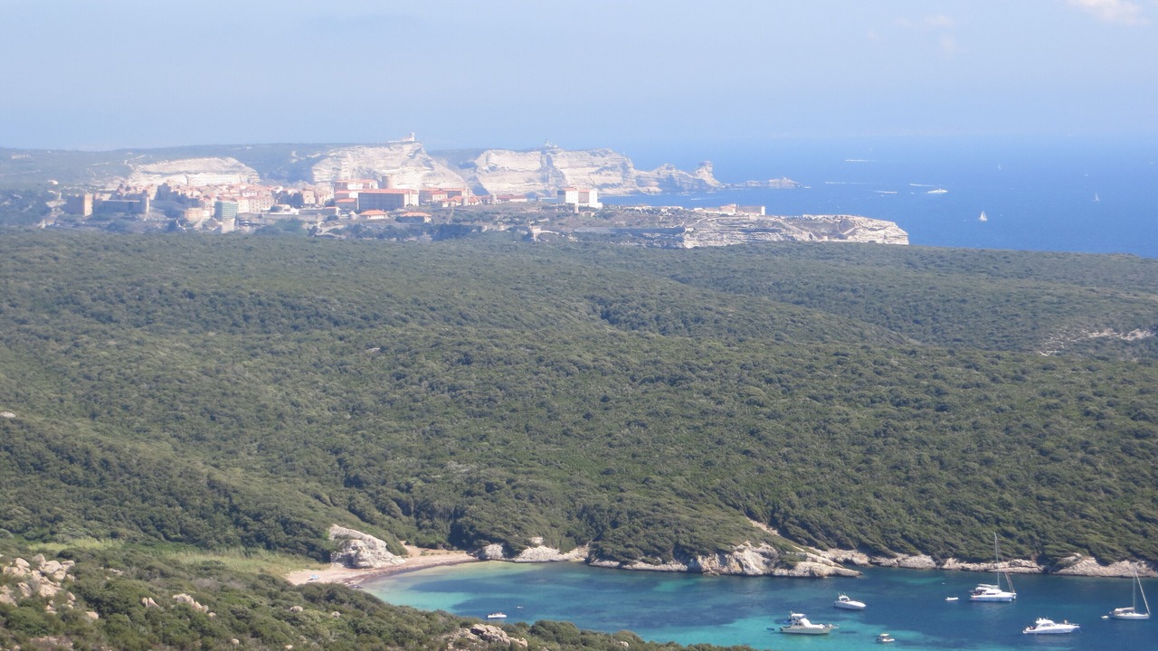 Photo of Outdoor in Bonifacio
