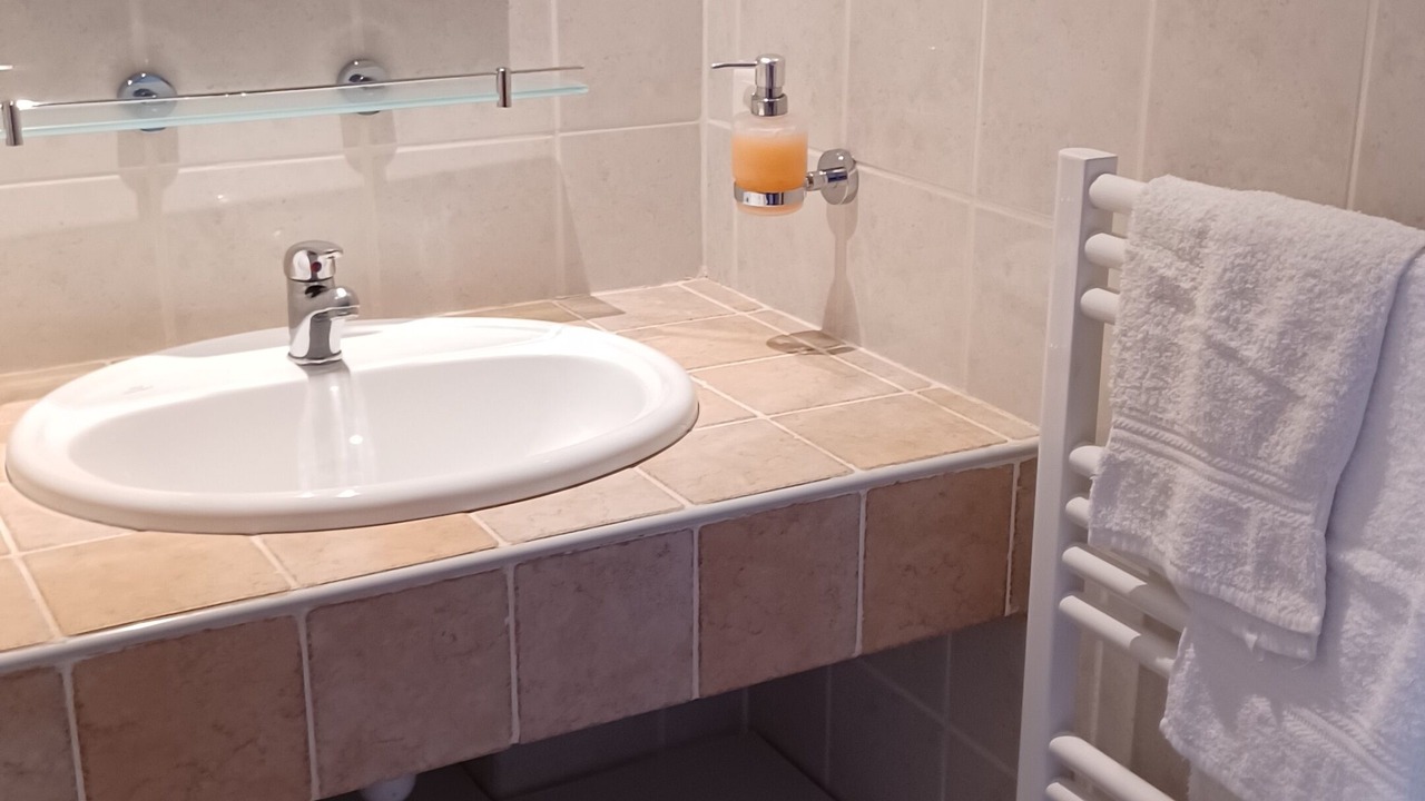 Photo of Bathroom in Sablet