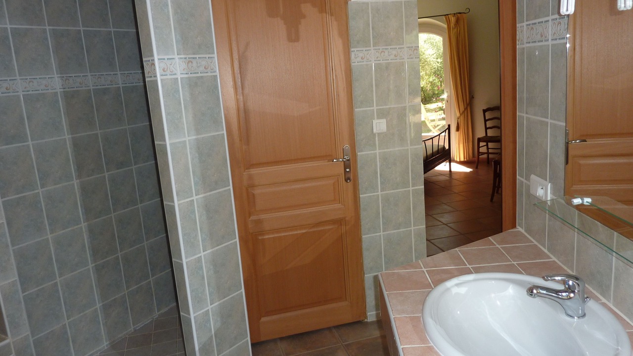 Photo of Bathroom in Sablet
