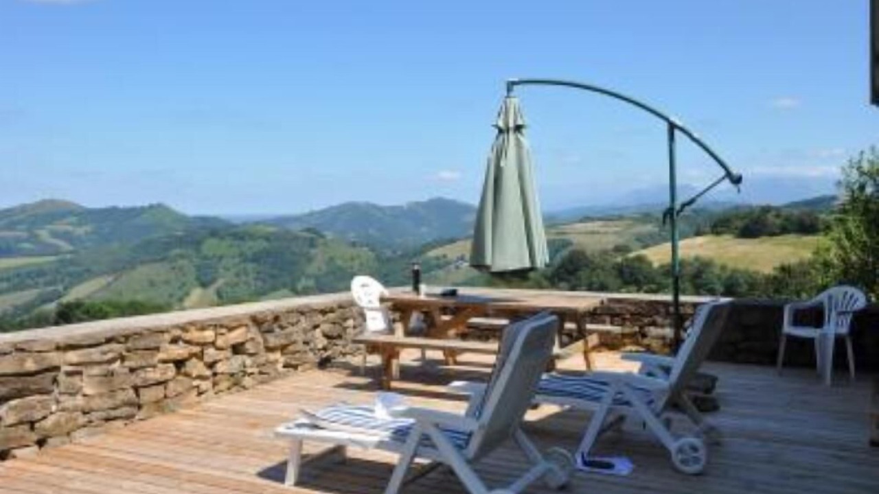 Photo of Patio Balcony in Menditte