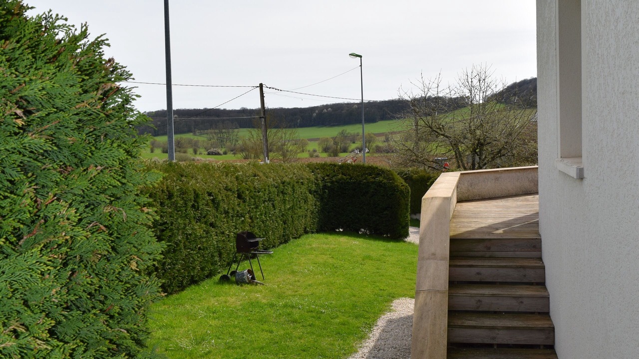 Photo of Outdoor in Attigneville