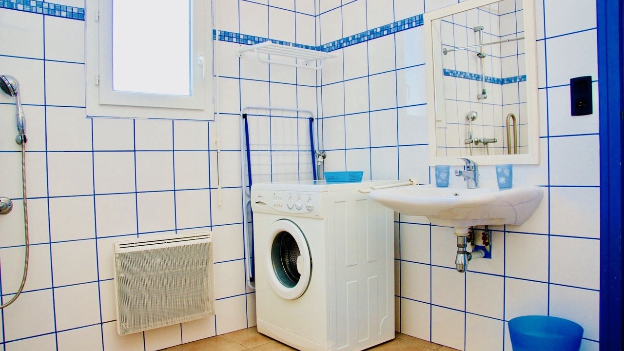 Photo of Bathroom in Barneville-Carteret