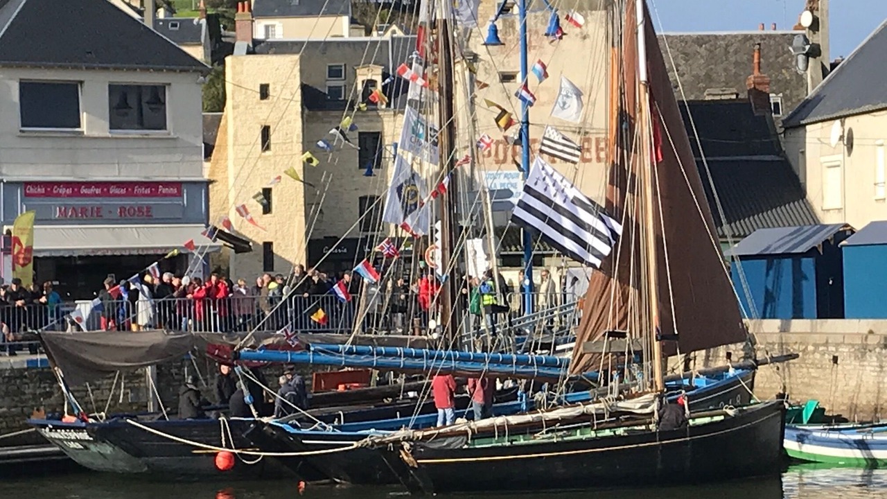 Photo of Others in Port-en-Bessin-Huppain