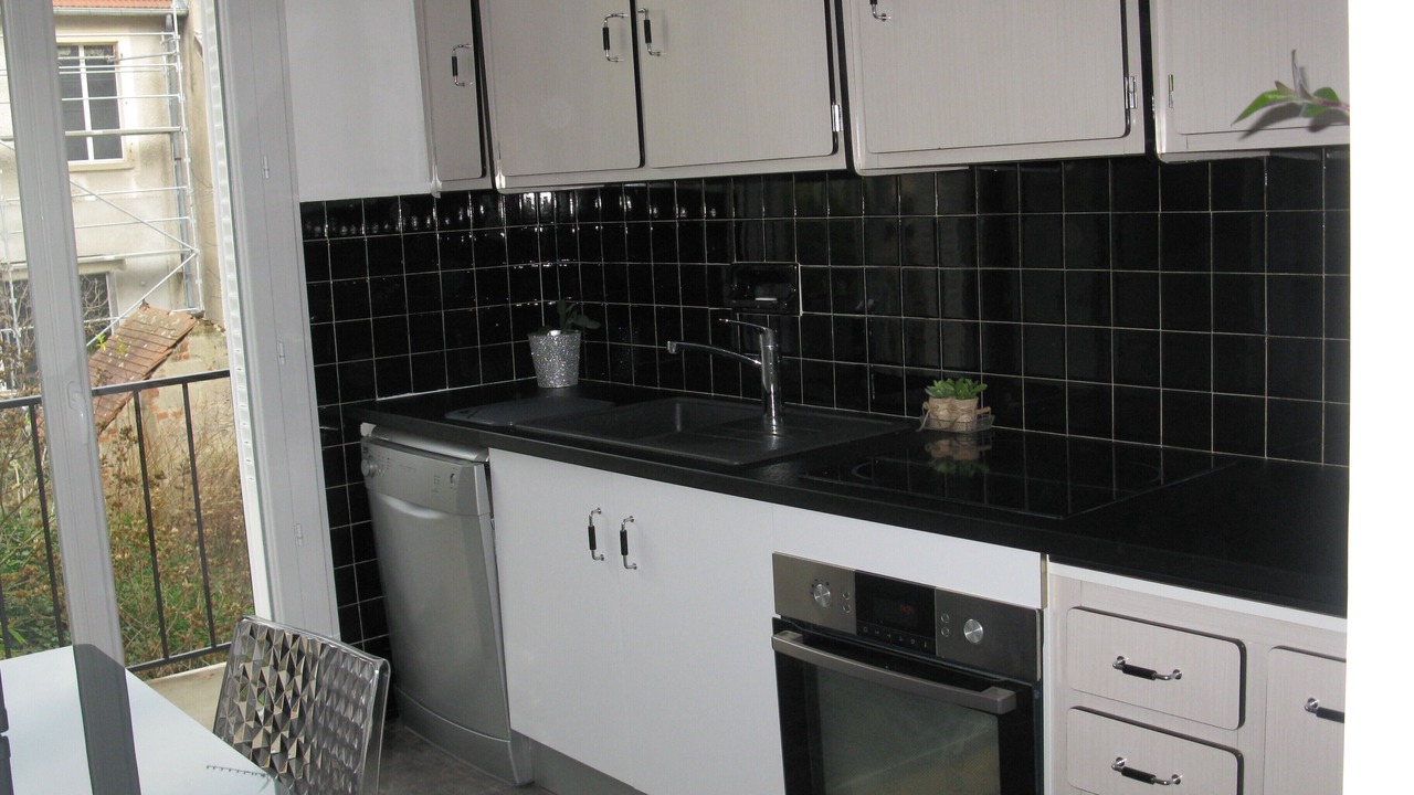 Photo of Kitchen in Republique