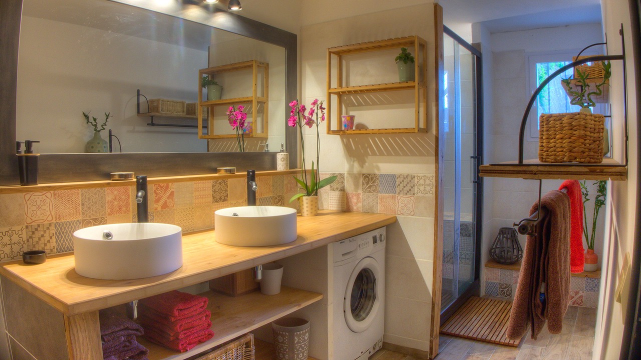Photo of Bathroom in Calcatoggio
