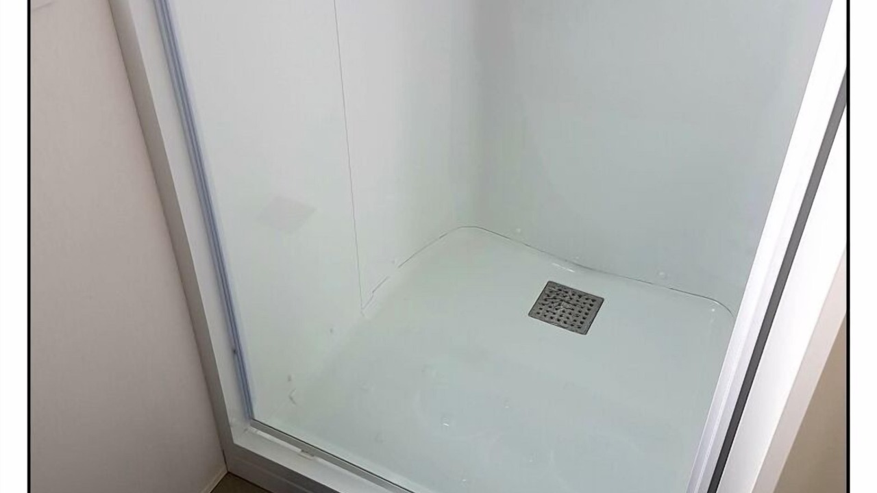 Photo of Bathroom in Coulanges