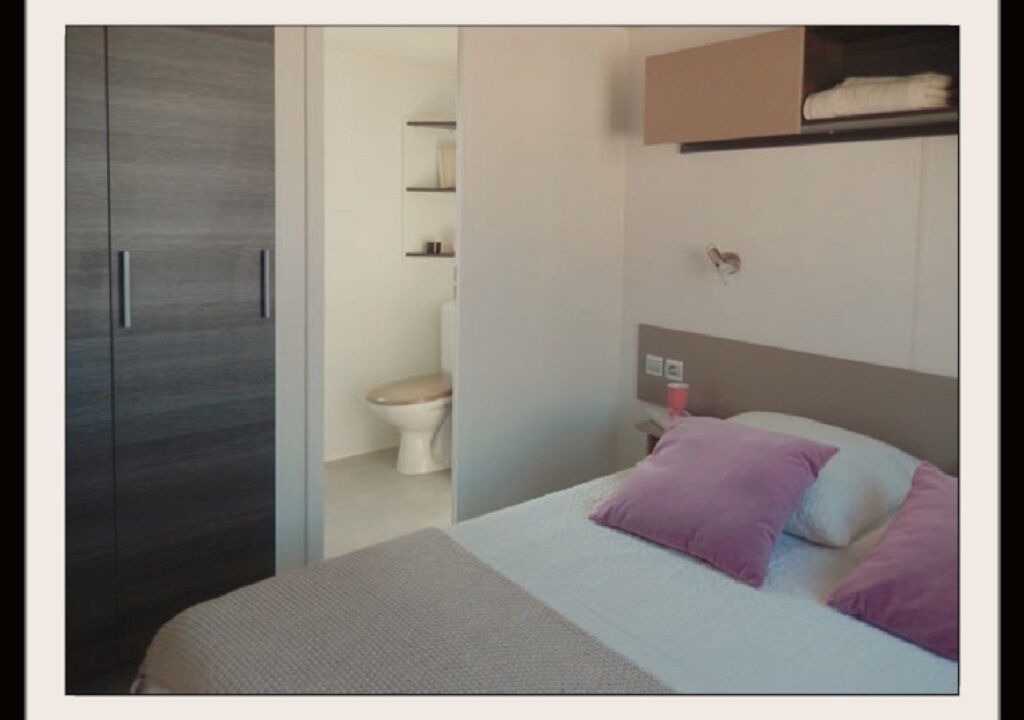Photo of Bedroom in Coulanges