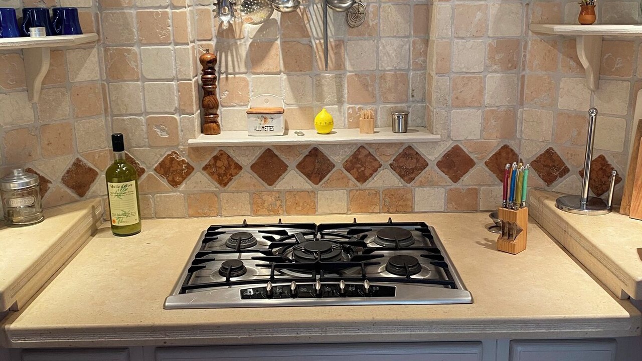 Photo of Kitchen in Raphele-les-Arles
