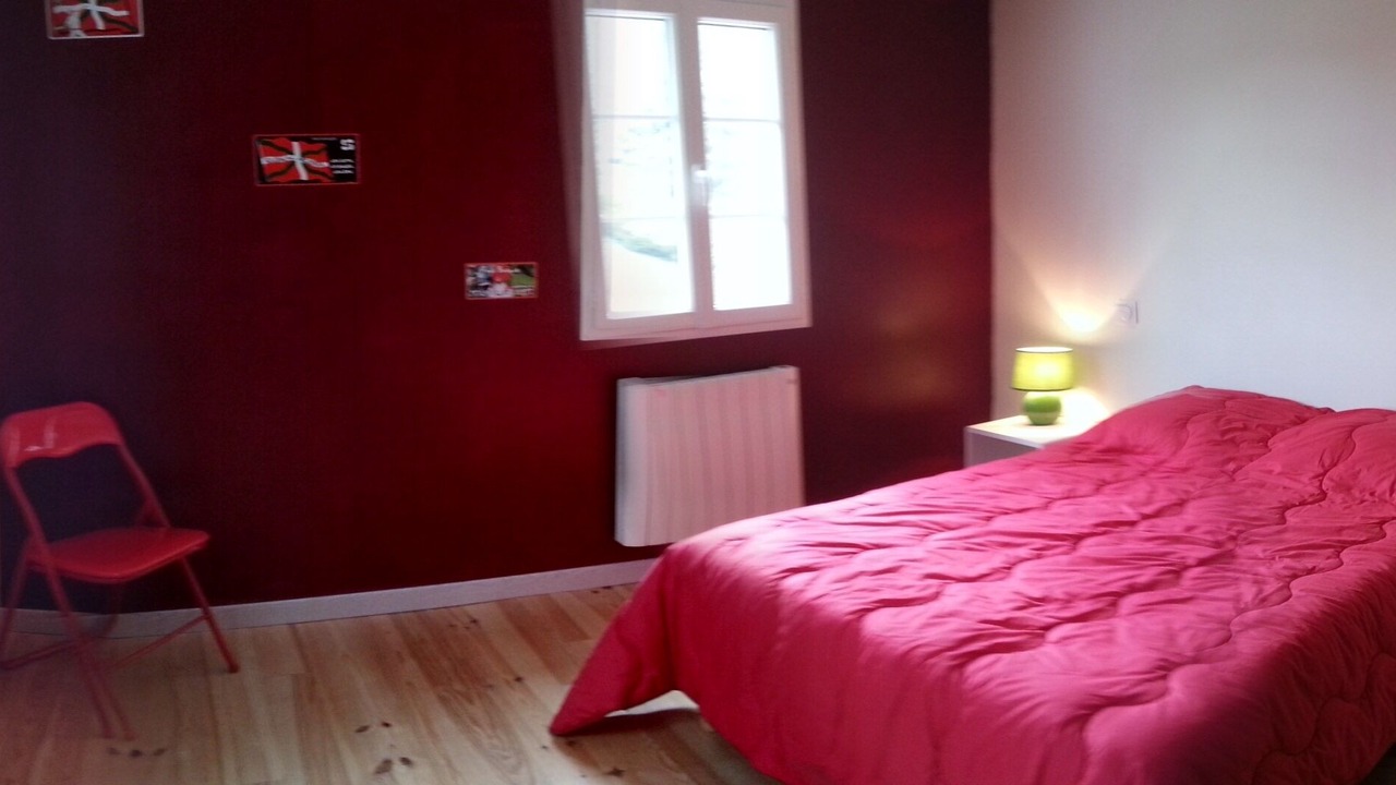 Photo of Bedroom in Lacarry-Arhan-Charritte-de-Haut