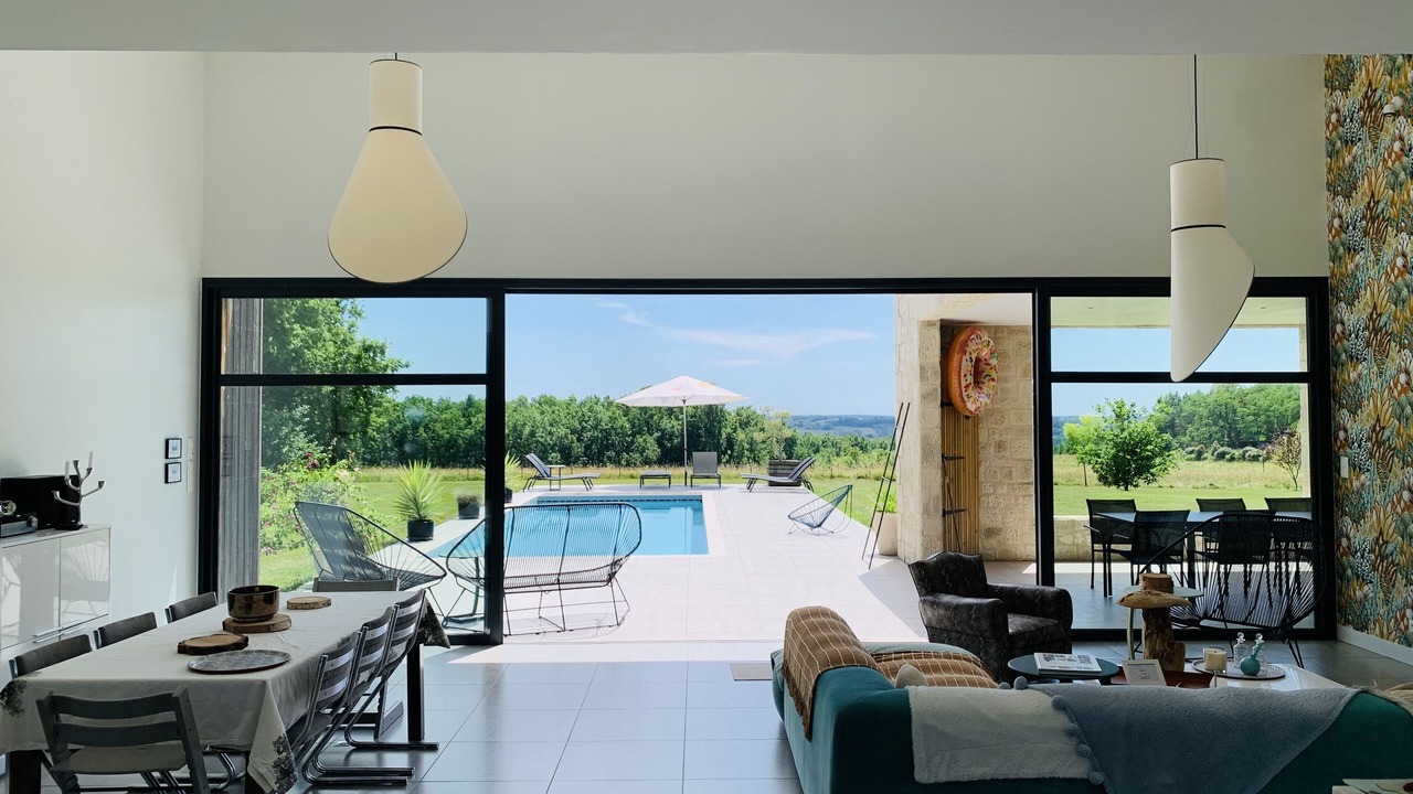 Photo of Livingroom in Port-Sainte-Foy-et-Ponchapt