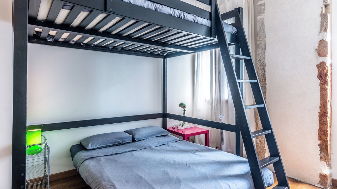 Photo of Bedroom in 3rd Arrondissement