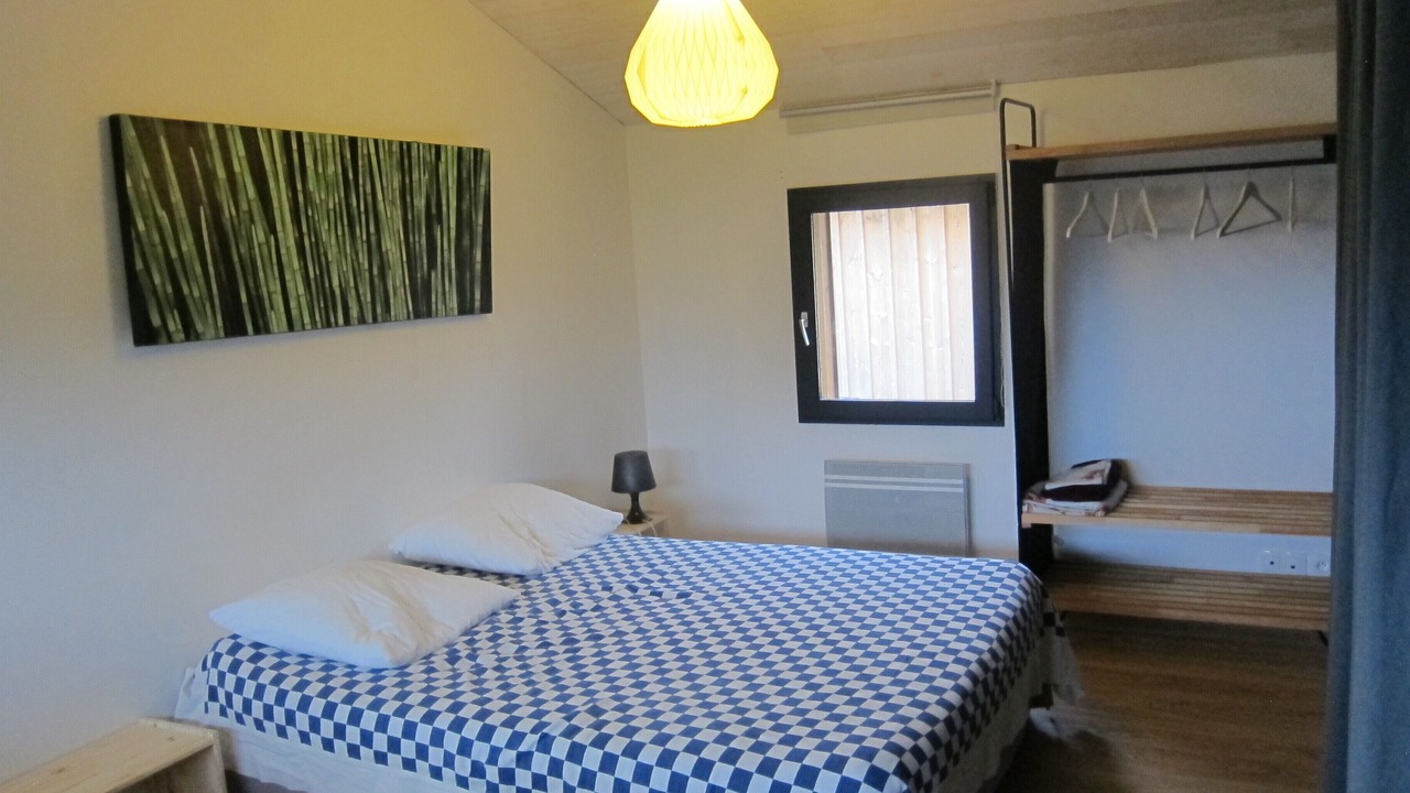 Photo of Bedroom in Gujan-Mestras