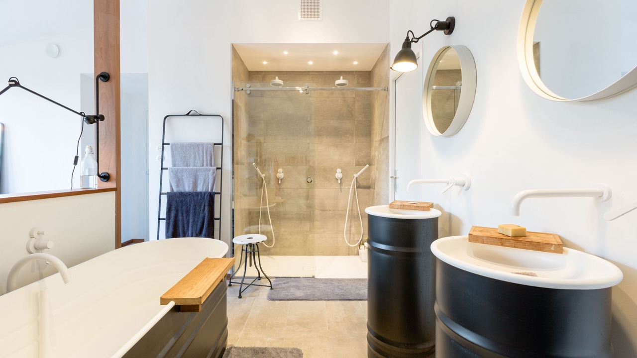 Photo of Bathroom in Rotheneuf-Le Pont
