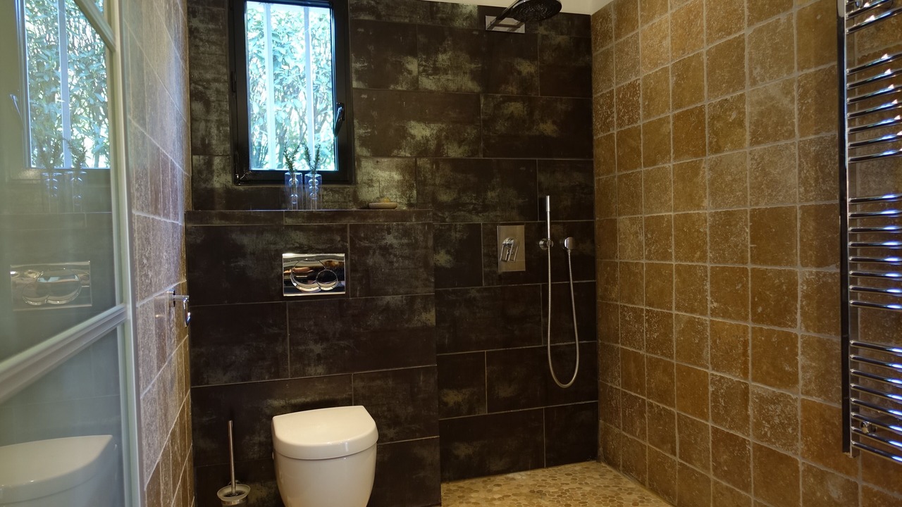 Photo of Bathroom in Eygalieres