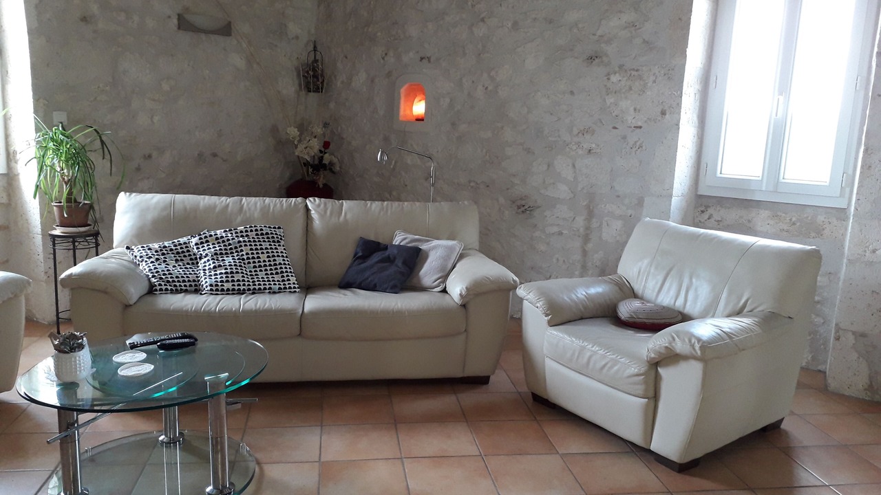 Photo of Livingroom in Flaugeac