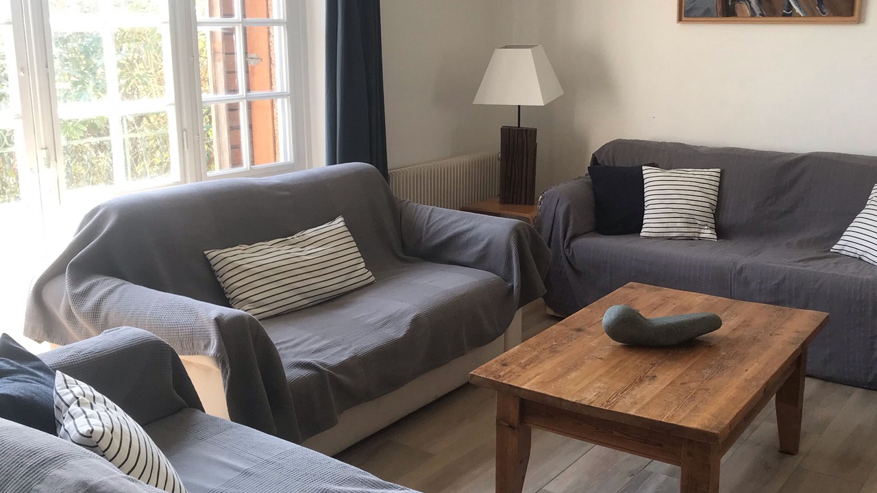 Photo of Livingroom in Plougrescant
