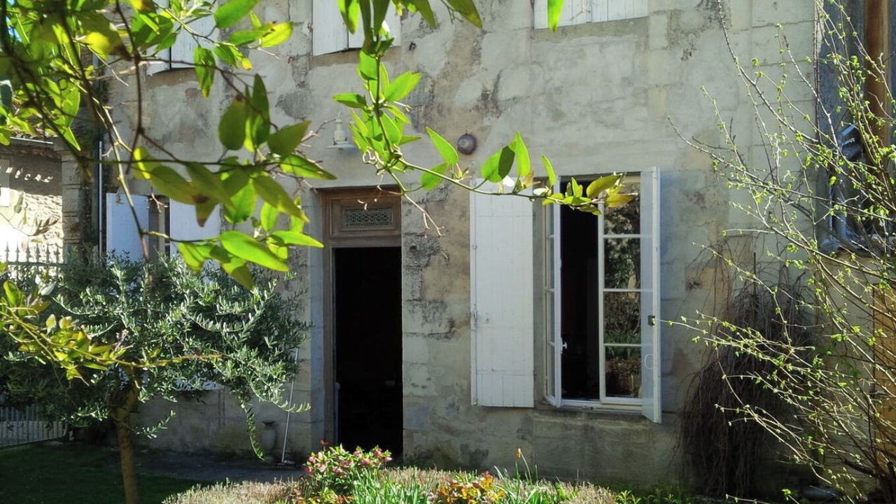Photo of Outdoor in Vertheuil