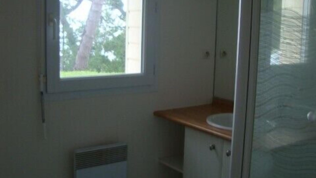 Photo of Bathroom in Trevou-Treguignec
