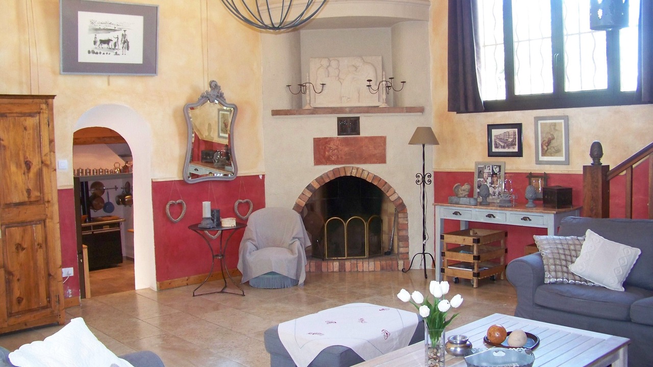 Photo of Livingroom in Pourcieux