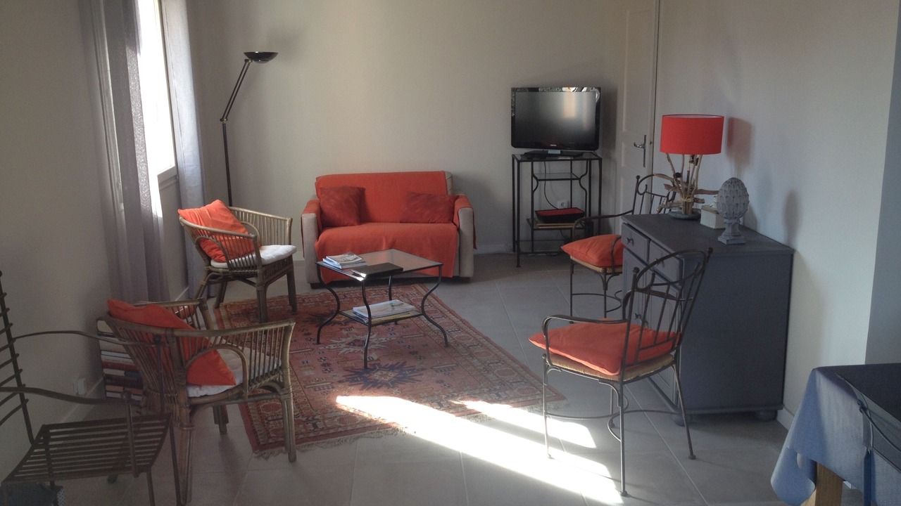 Photo of Livingroom in Taulignan