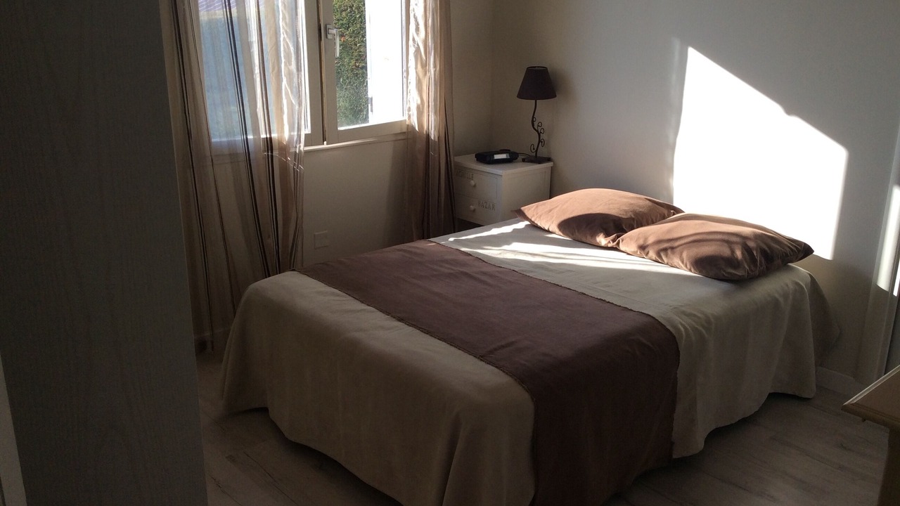 Photo of Bedroom in Taulignan