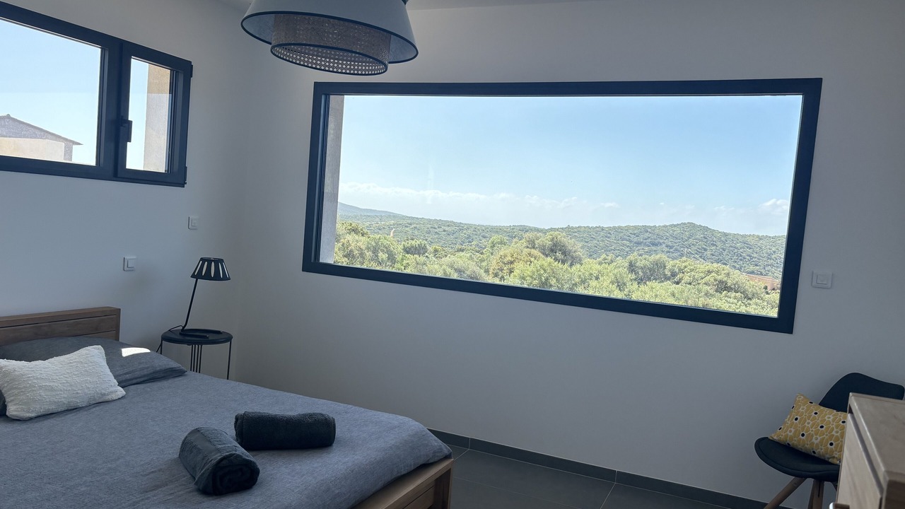 Photo of Bedroom in Monacia-d'Aullene