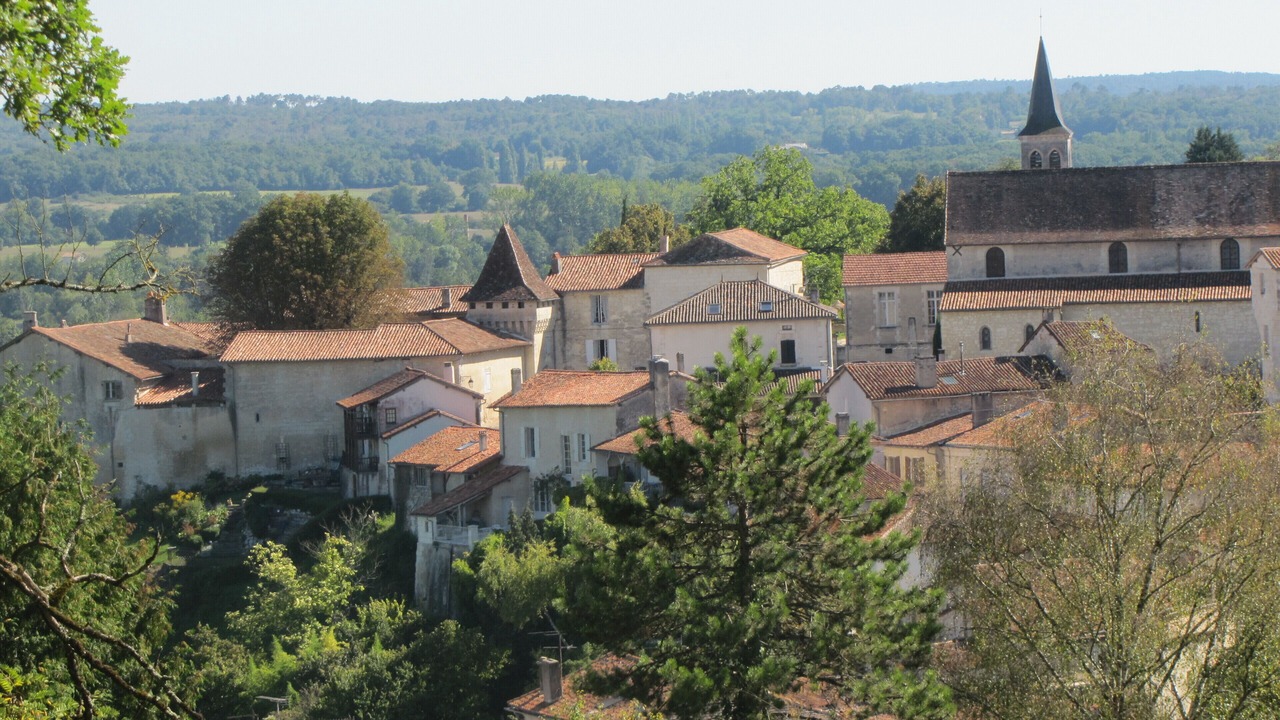 Photo of Outdoor in Aubeterre-sur-Dronne