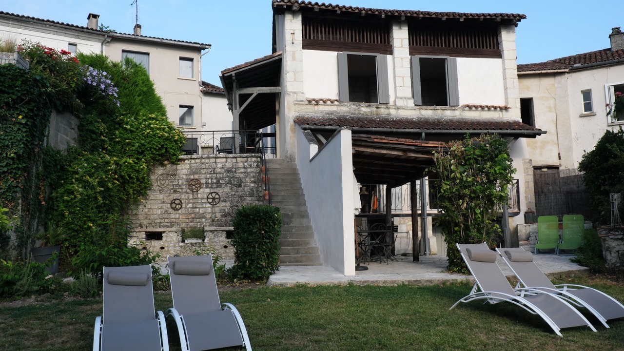 Photo of Outdoor in Aubeterre-sur-Dronne