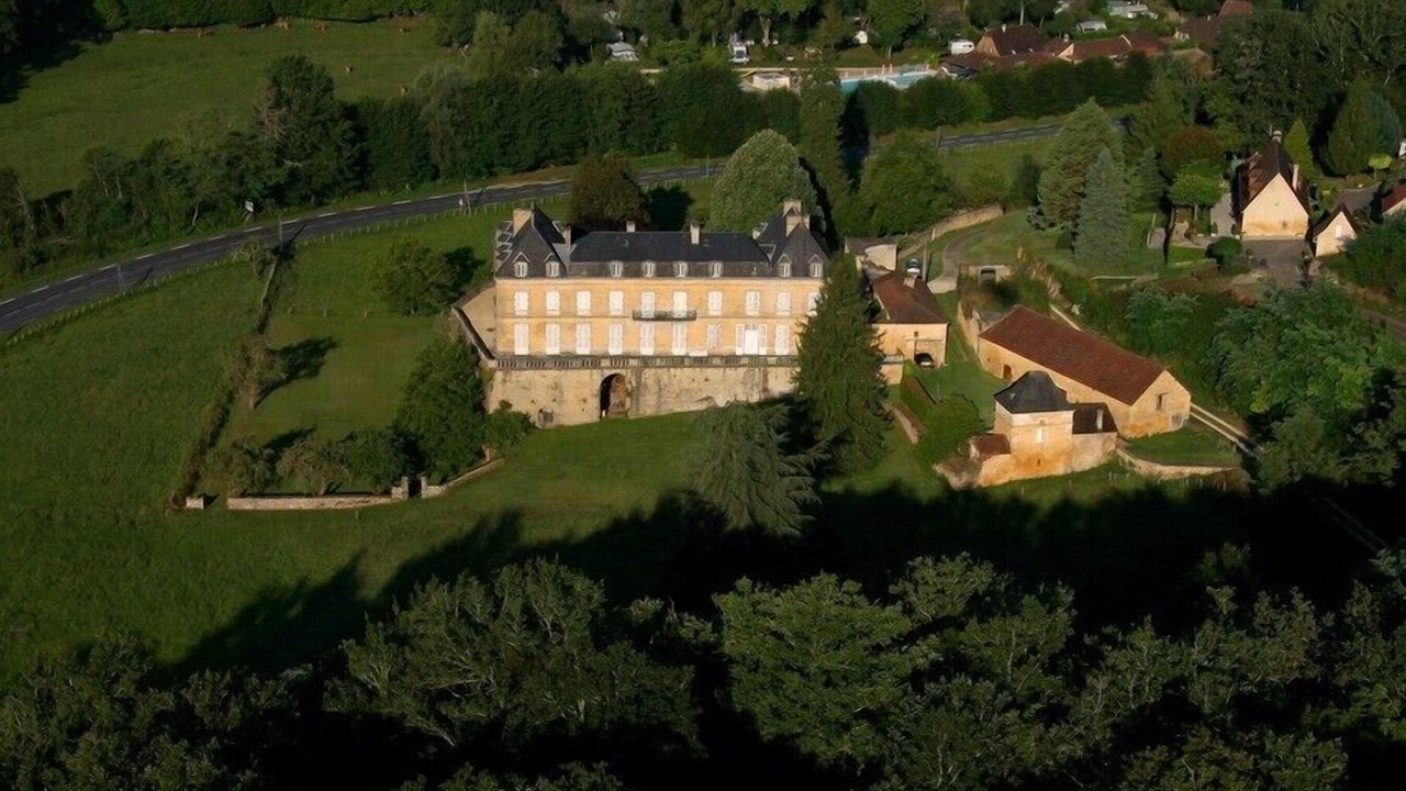 Photo of Outdoor in Saint-Andre-dAllas