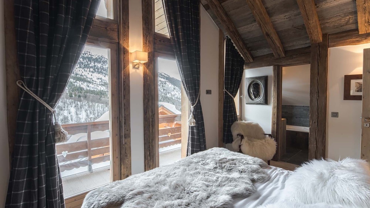 Photo of Bedroom in Meribel Centre