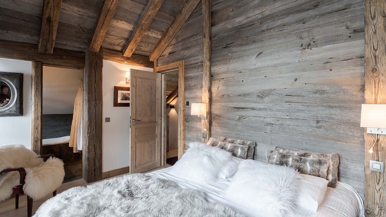 Photo of Bedroom in Meribel Centre
