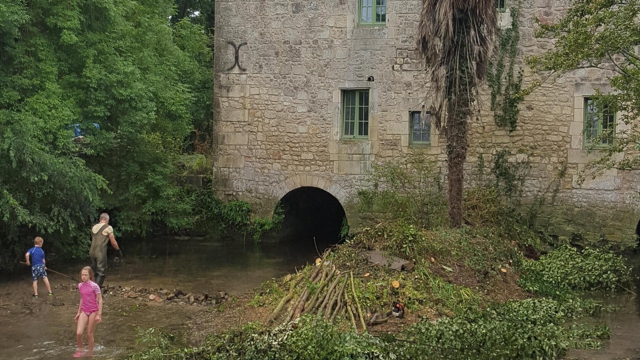 Photo of Outdoor in Pons